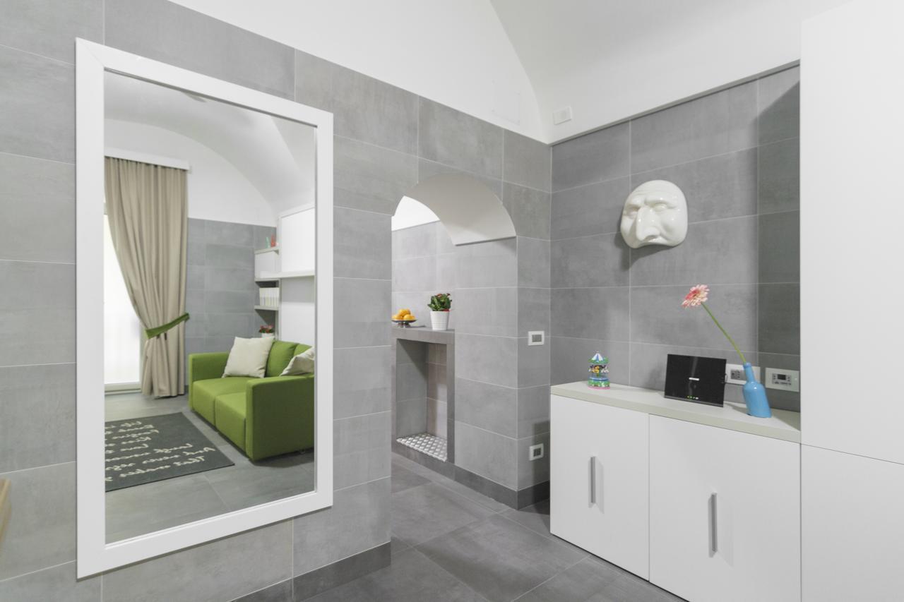 Апартаменты Relais Nevel Ai Decumani Неаполь Экстерьер фото