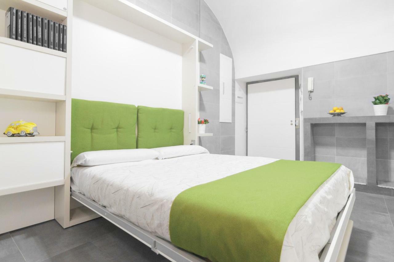 Апартаменты Relais Nevel Ai Decumani Неаполь Экстерьер фото