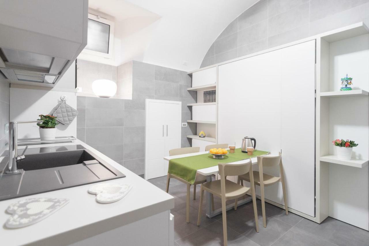 Апартаменты Relais Nevel Ai Decumani Неаполь Экстерьер фото