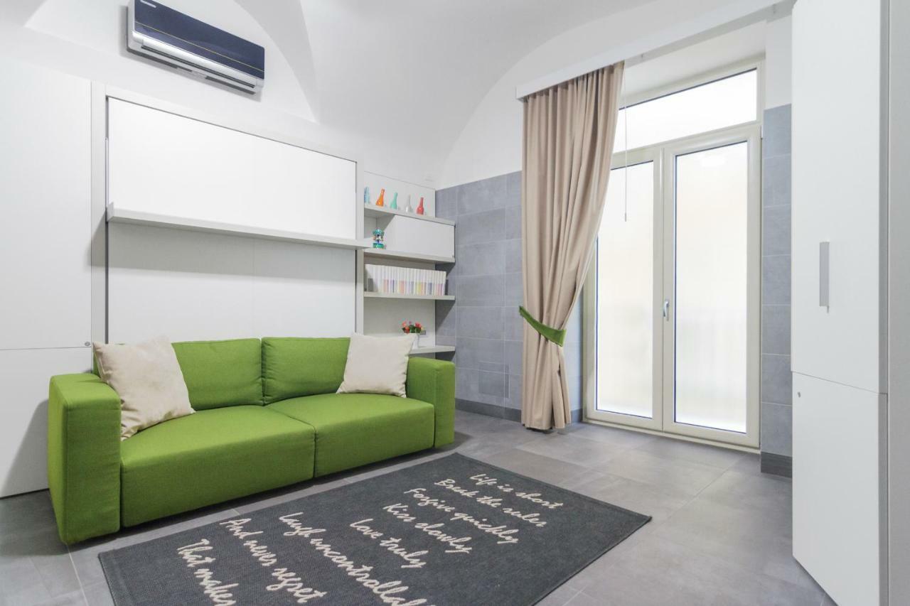 Апартаменты Relais Nevel Ai Decumani Неаполь Экстерьер фото