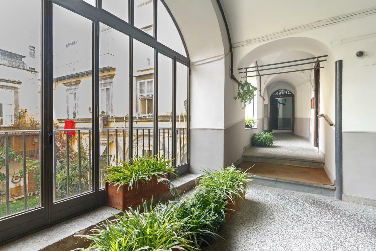 Апартаменты Relais Nevel Ai Decumani Неаполь Экстерьер фото